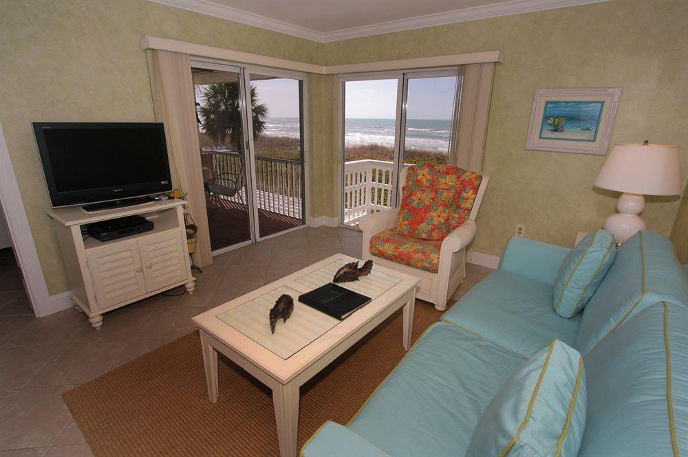 Beach Castle Resort By Rva Longboat Key Exterior foto