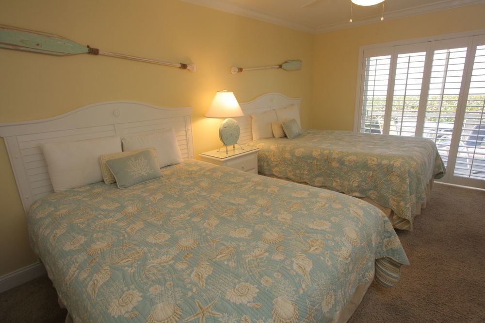 Beach Castle Resort By Rva Longboat Key Exterior foto
